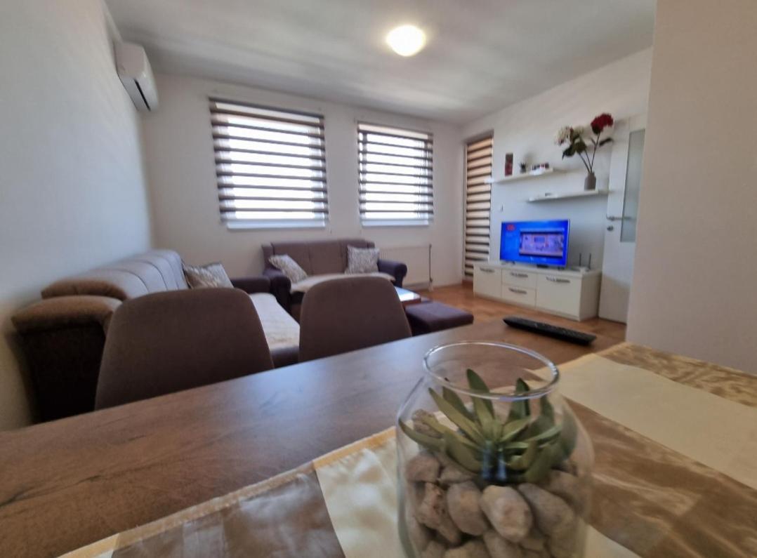 Apartman Moskva Bijeljina Exterior foto